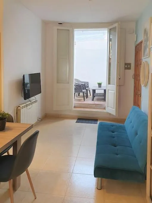 Casa Ramona Apartamento De Pueblo Con Patio En El Centro De Sant Joan 산트 존 데 레 아벤드세스 아파트